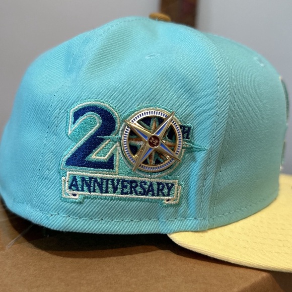 Seattle Mariners x Hat Club 7 1/4 - Picture 3 of 4